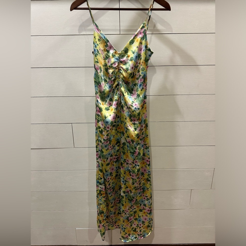 Stradivarius Women’s Floral Satin Slip Dress- size Small